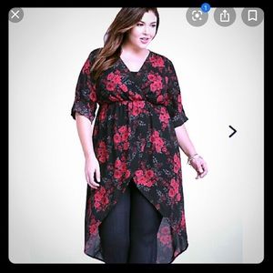 Torrid red & black rose high low tunic 3